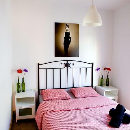 Centro Magnifico Apartamento Seville Luaran gambar