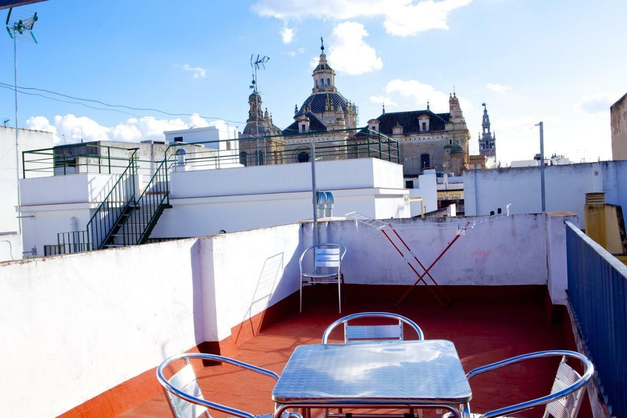 Centro Magnifico Apartamento Seville Luaran gambar